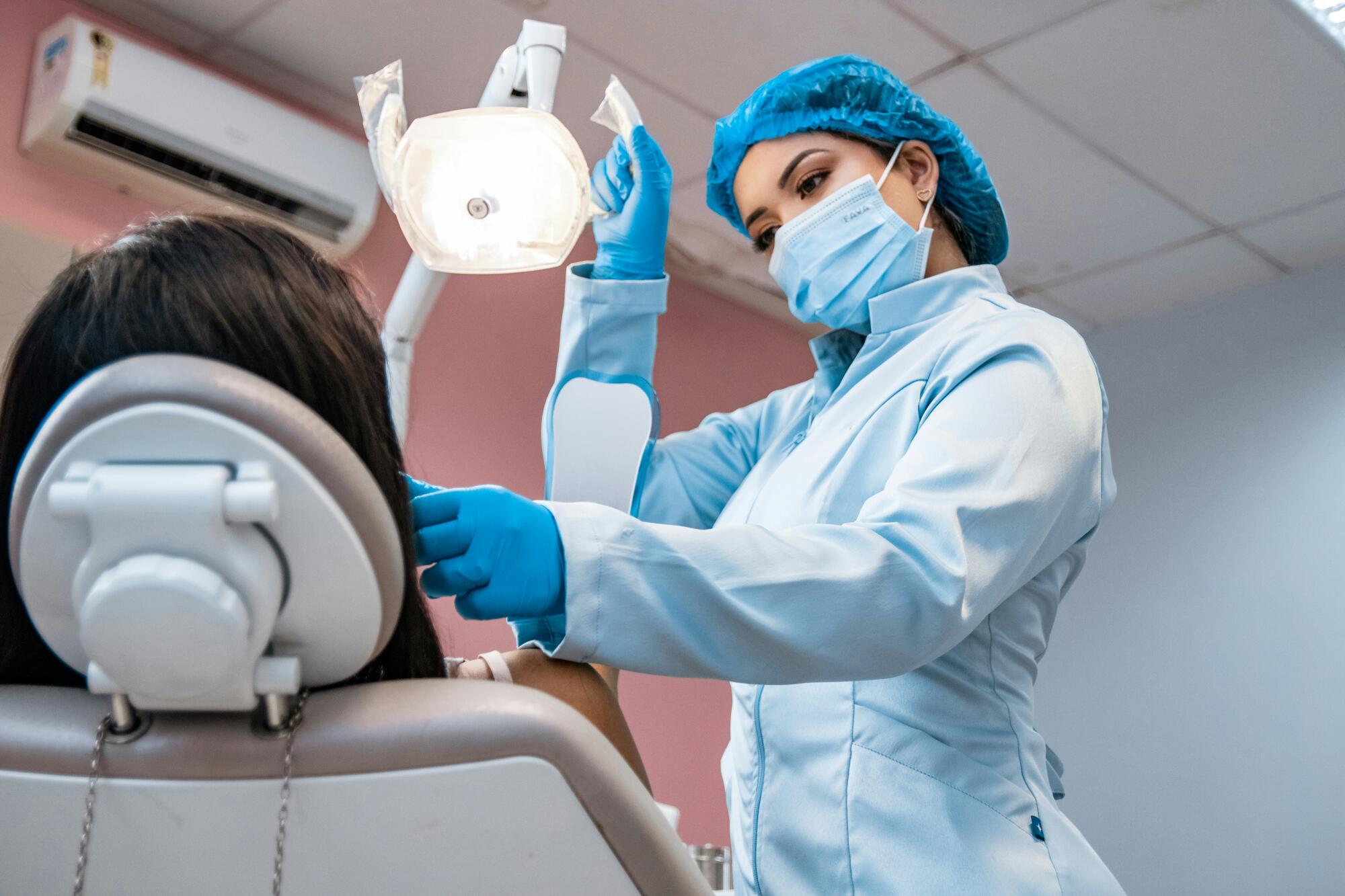can dental implants get infected